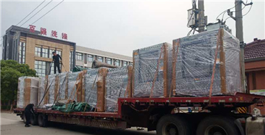 百強洗滌設備發貨疫苗生產廠家